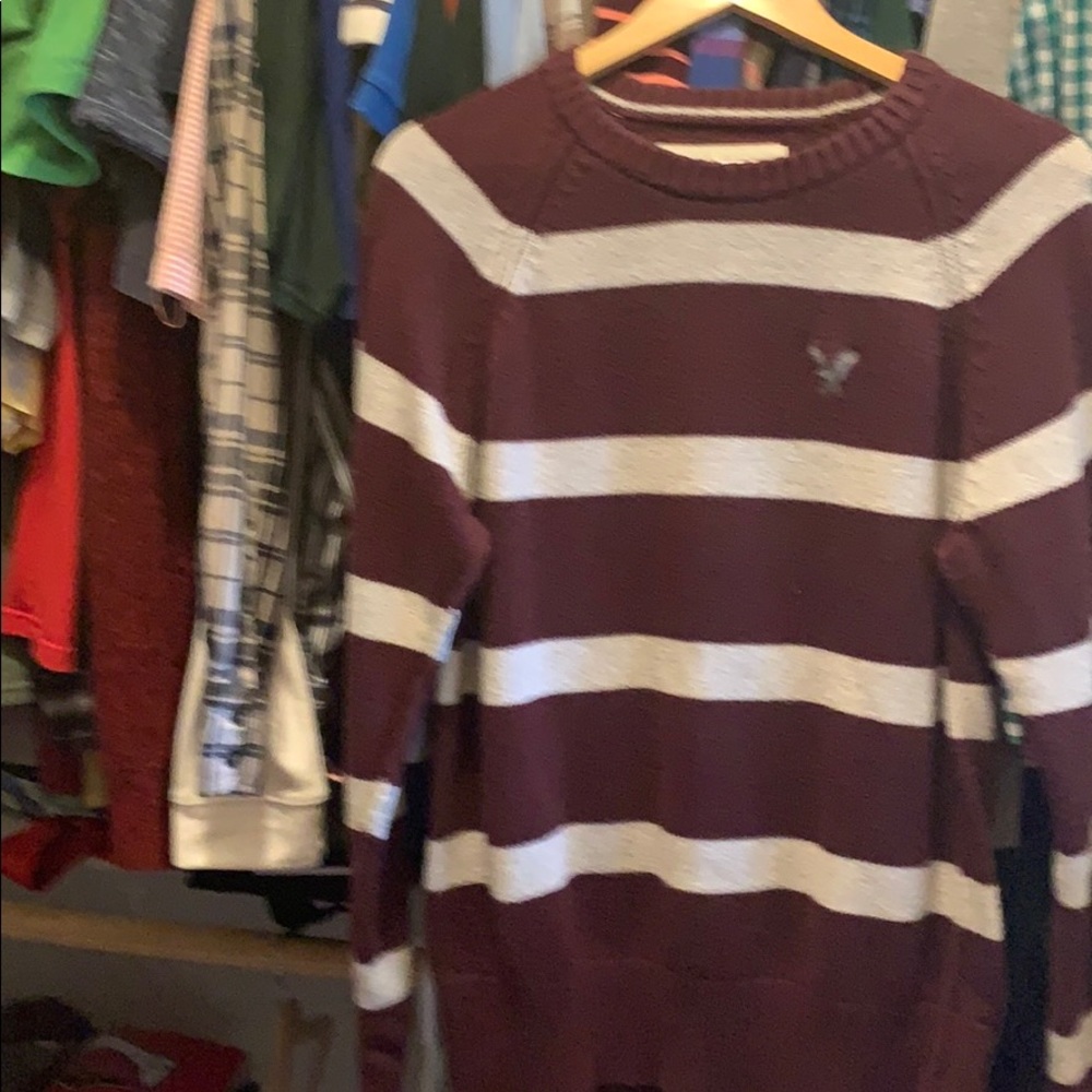 AEO sweater